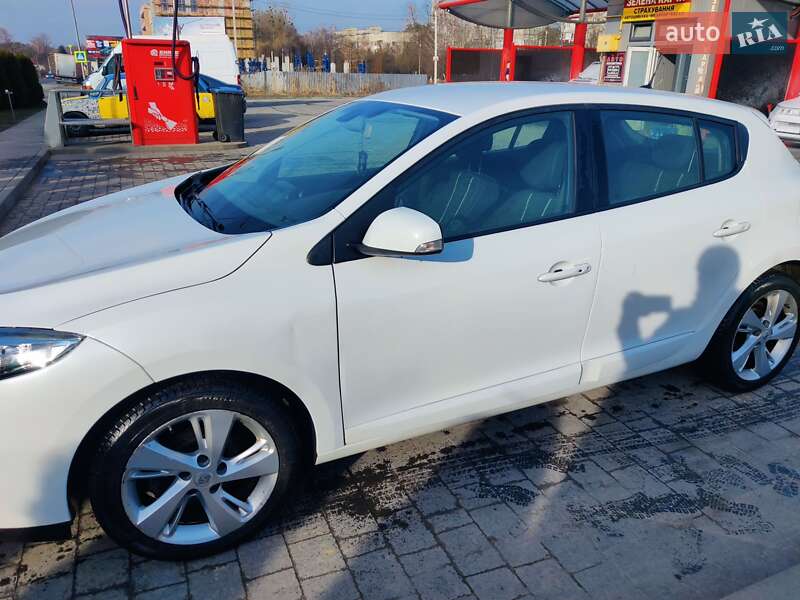 Хетчбек Renault Megane 2012 в Новояворівську
