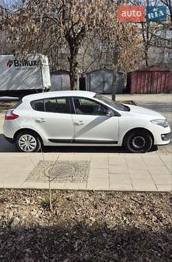 Хетчбек Renault Megane 2014 в Чернівцях