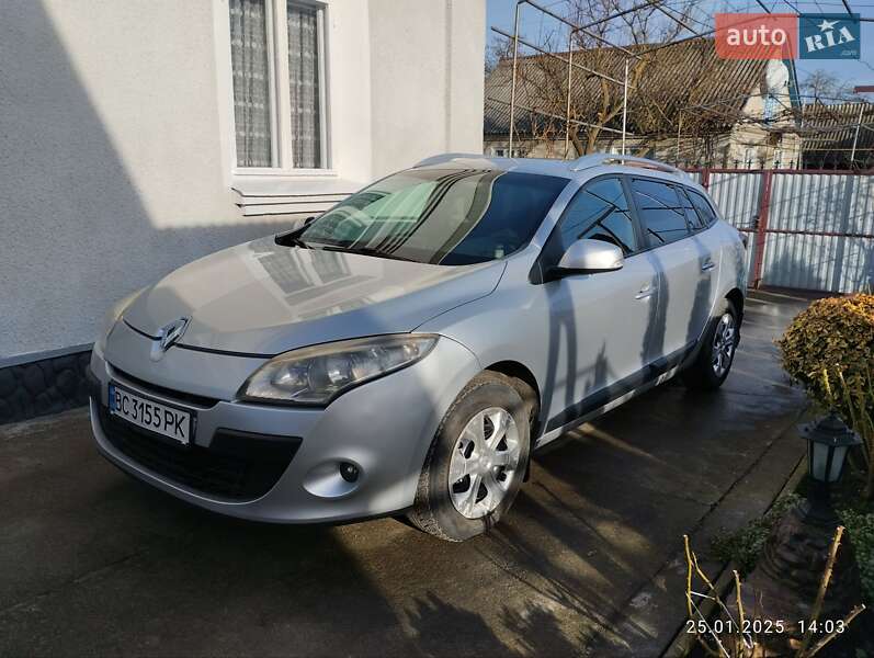 Универсал Renault Megane 2010 в Луцке фото 5 Универсал Renault Megane 2010 в Луцке