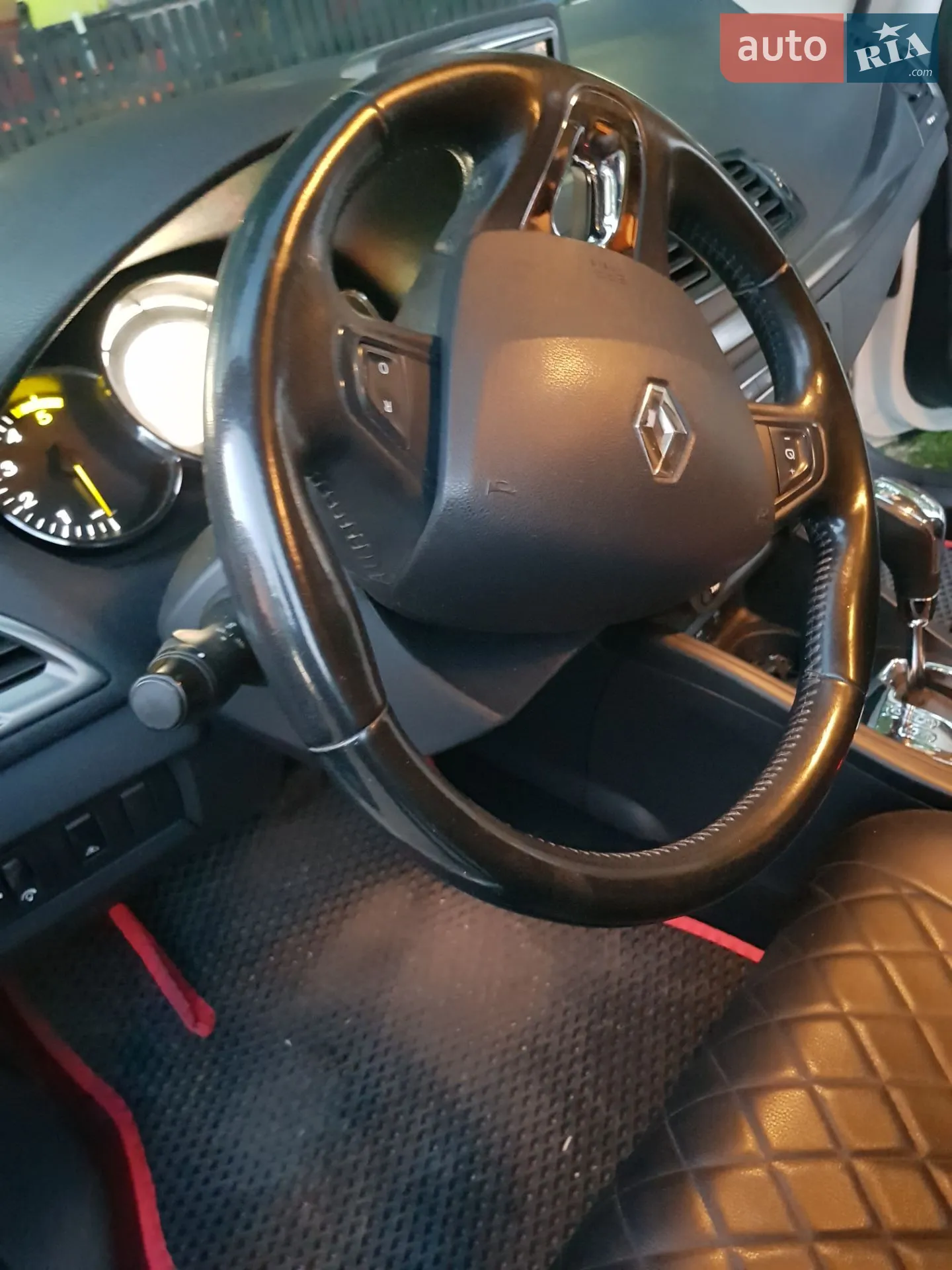 2014 Renault Megane - мініатюра 18