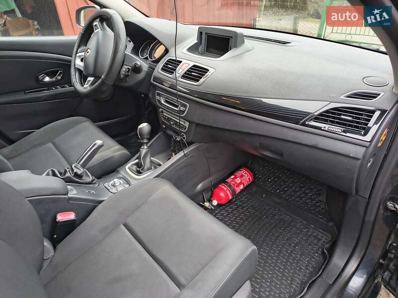 Універсал Renault Megane 2011 в Рівному фото 12 Універсал Renault Megane 2011 в Рівному