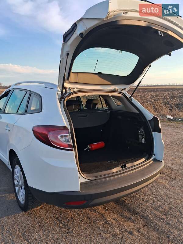 Универсал Renault Megane 2012 в Христиновке фото 3 Универсал Renault Megane 2012 в Христиновке