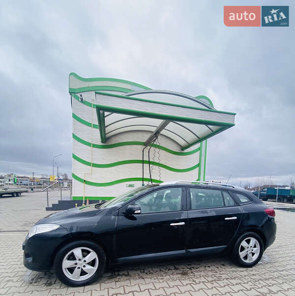 Универсал Renault Megane 2011 в Нововолынске
