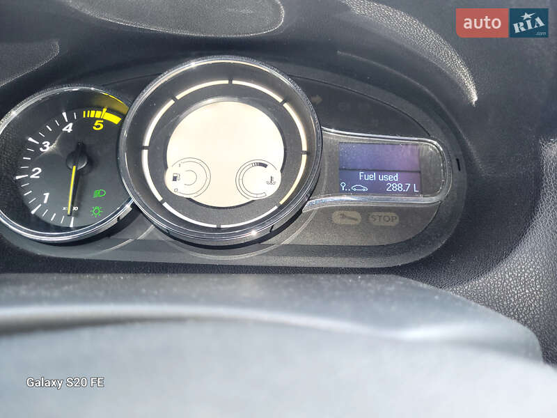 Универсал Renault Megane 2013 в Киеве фото 8 Универсал Renault Megane 2013 в Киеве