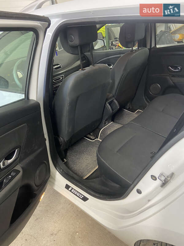 Універсал Renault Megane 2010 в Чорткові