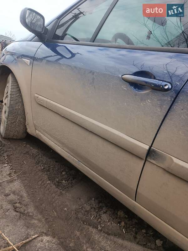 Хэтчбек Renault Megane 2004 в Барвенкове