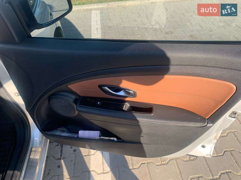 Универсал Renault Megane 2010 в Черновцах