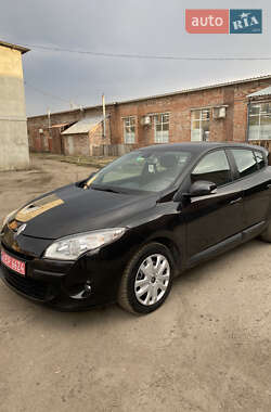 Хэтчбек Renault Megane 2009 в 