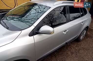 Универсал Renault Megane 2011 в 