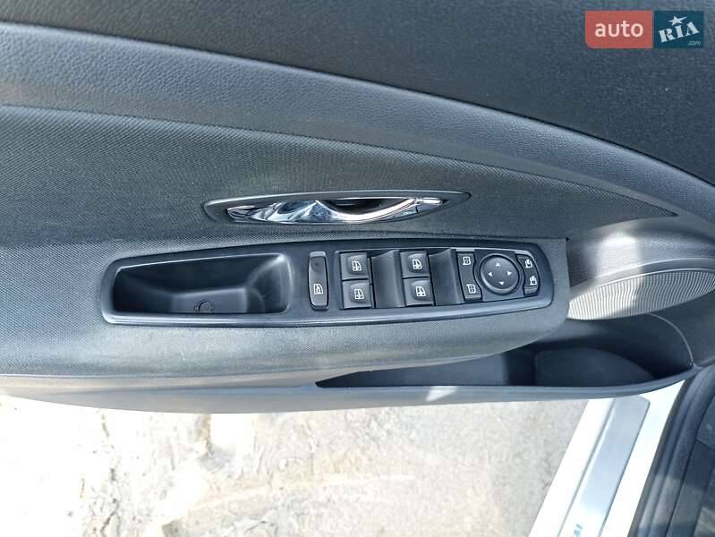 Универсал Renault Megane 2013 в Коростене