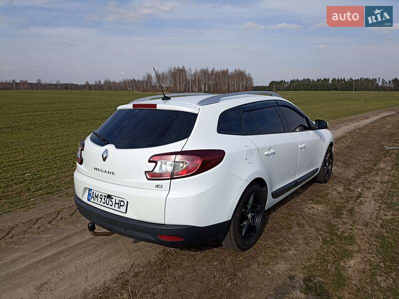 Универсал Renault Megane 2013 в Коростене