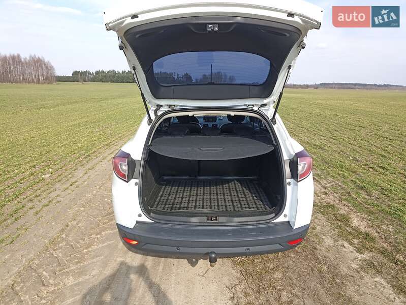 Универсал Renault Megane 2013 в Коростене