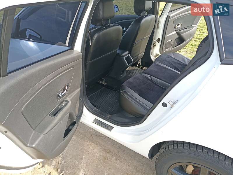 Универсал Renault Megane 2013 в Коростене