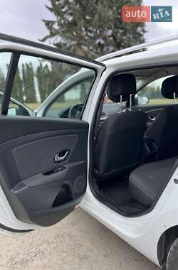 Универсал Renault Megane 2010 в 
