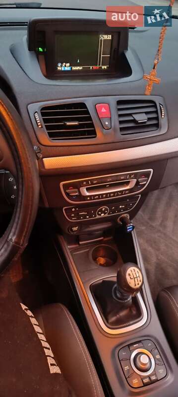 Универсал Renault Megane 2011 в Хусте