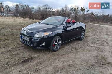 Кабриолет Renault Megane 2010 в 