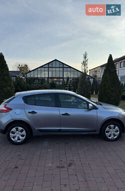 Хетчбек Renault Megane 2010 в Стрию