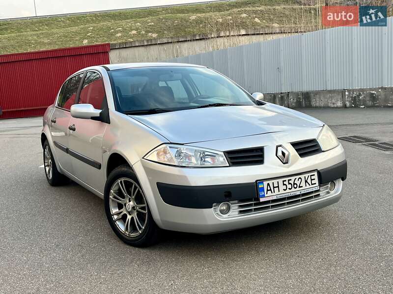 Седан Renault Megane 2005 в Києві