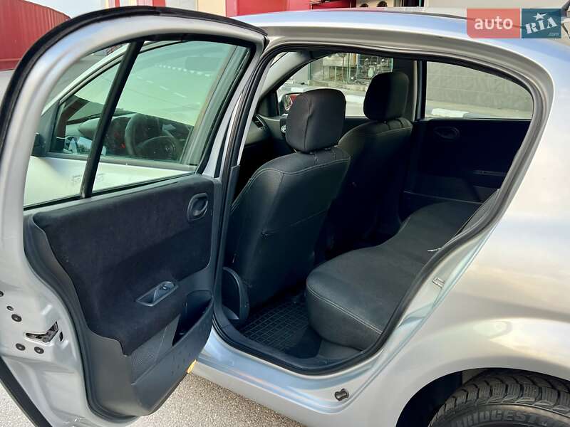 Седан Renault Megane 2005 в Києві