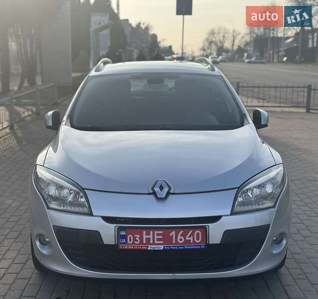 Универсал Renault Megane 2010 в 