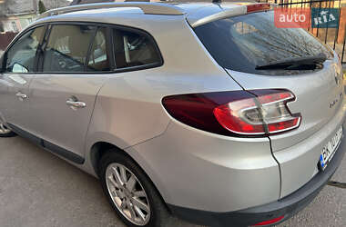 Универсал Renault Megane 2011 в 