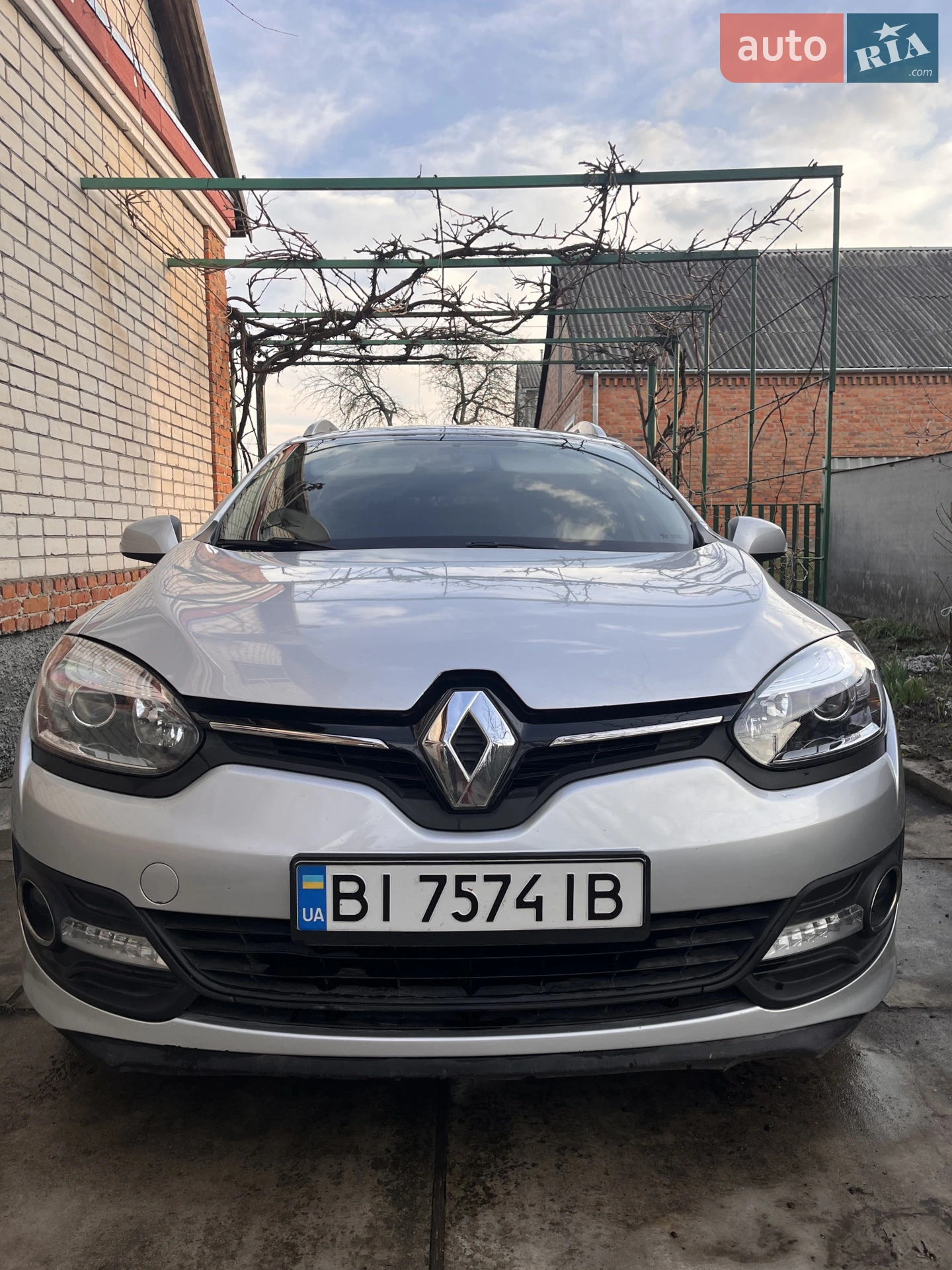 2014 Renault Megane - мініатюра 2