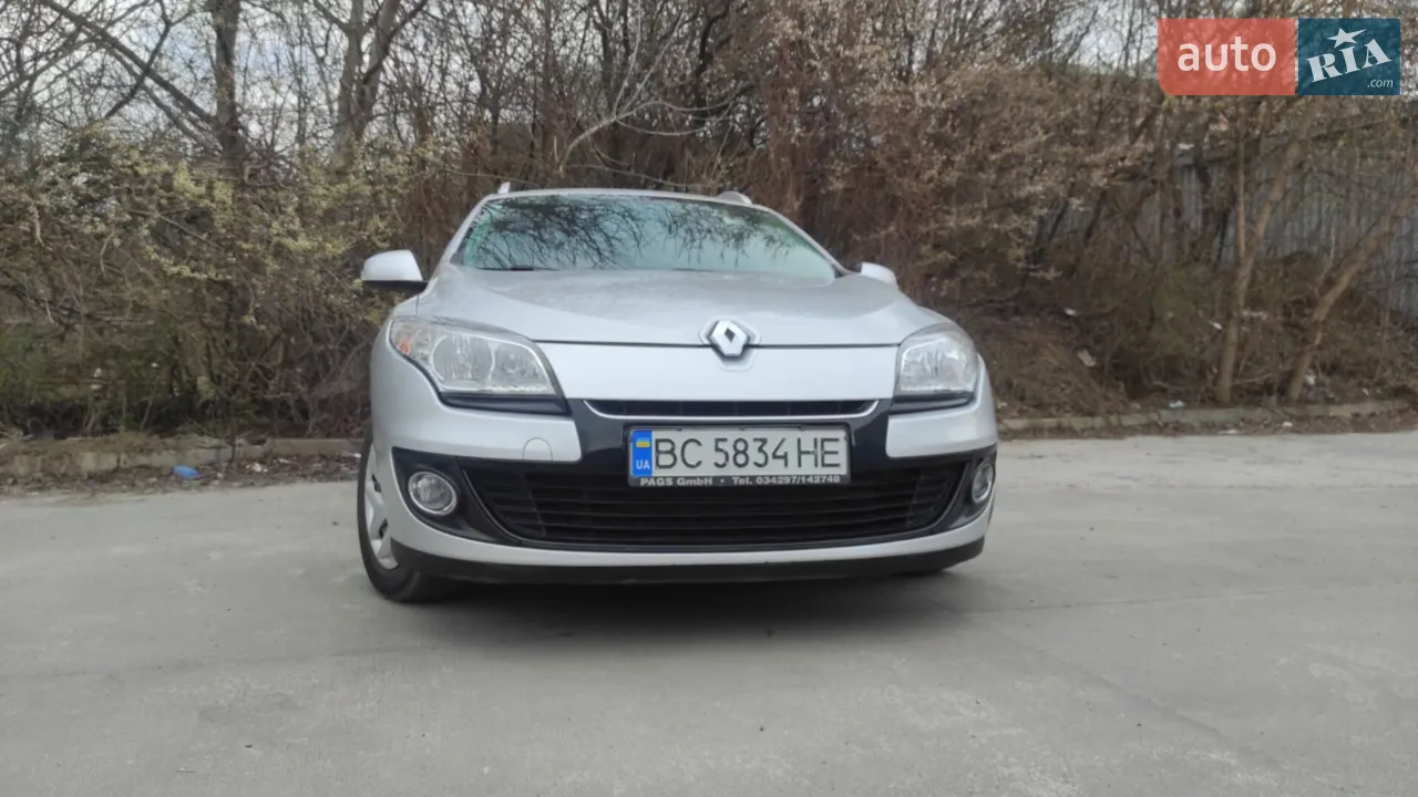 2012 Renault Megane - мініатюра 12