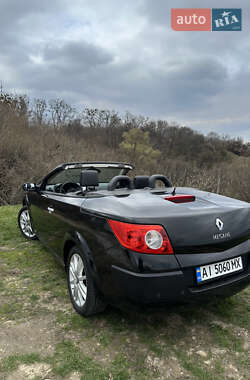 Кабриолет Renault Megane 2005 в 