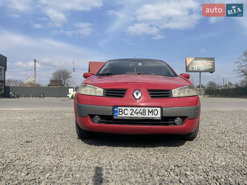 Хетчбек Renault Megane 2004 в Стрию