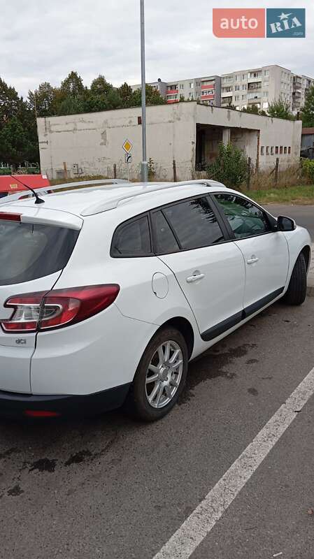 Универсал Renault Megane 2011 в Перечине