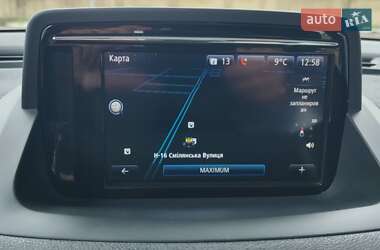 Хэтчбек Renault Megane 2014 в 