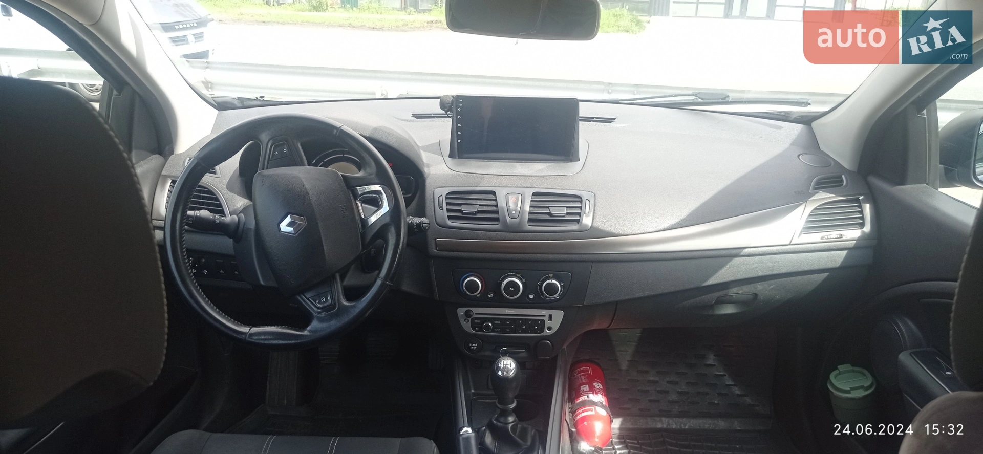 2013 Renault Megane - мініатюра 9
