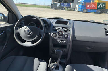 Седан Renault Megane 2005 в 