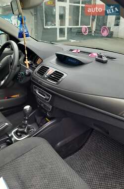Универсал Renault Megane 2011 в 