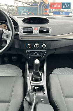 Універсал Renault Megane 2011 в 