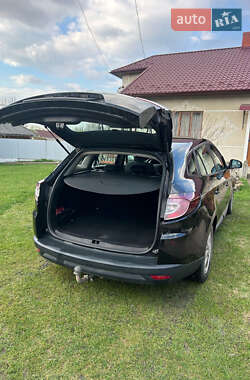 Универсал Renault Megane 2010 в 