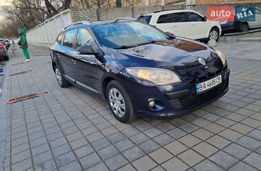 Универсал Renault Megane 2010 в 