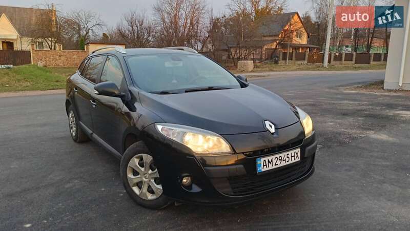 Универсал Renault Megane 2011 в 