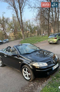Кабриолет Renault Megane 2003 в 