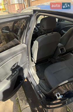 Универсал Renault Megane 2010 в 