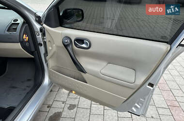 Универсал Renault Megane 2006 в 