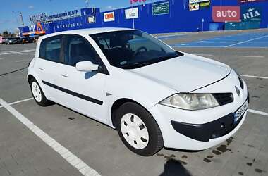 Хэтчбек Renault Megane 2006 в 
