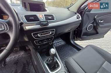 Универсал Renault Megane 2011 в 