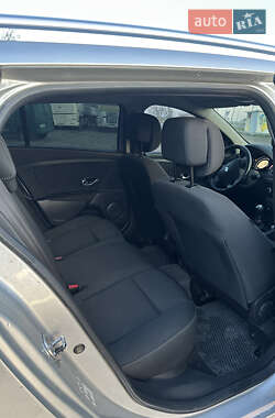 Универсал Renault Megane 2011 в 