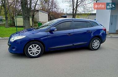 Универсал Renault Megane 2011 в 