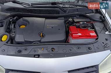 Универсал Renault Megane 2005 в 