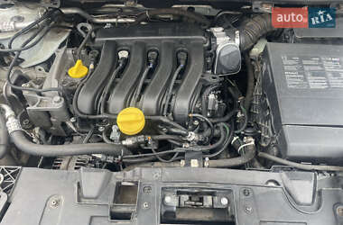 Хетчбек Renault Megane 2009 в 