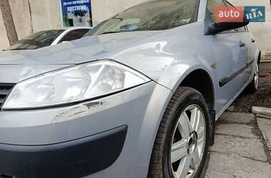 Седан Renault Megane 2004 в 
