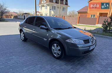 Седан Renault Megane 2005 в 