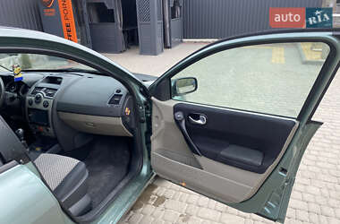 Седан Renault Megane 2005 в 